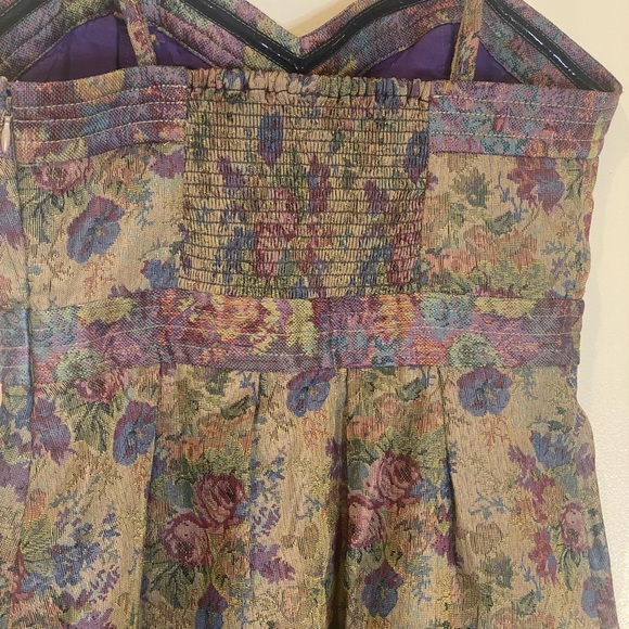 Beautiful Free People tapestry dress with removable straps. - Picture 3 of 7